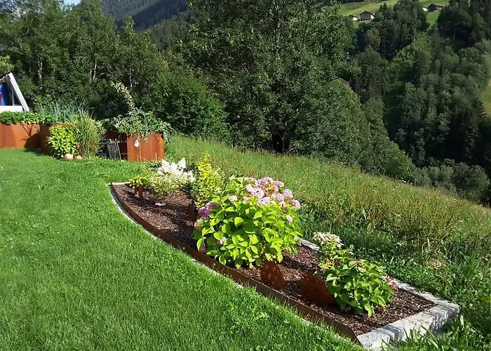 Loretz Luzia Apartment